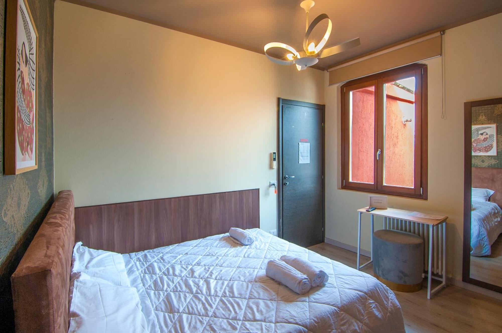 Italstay - Nuova Residenza Romeo - Affittacamere Verona Bagian luar foto